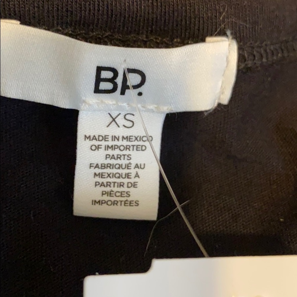 BP Free To Be Me Pride Tee - Picture 2 of 6